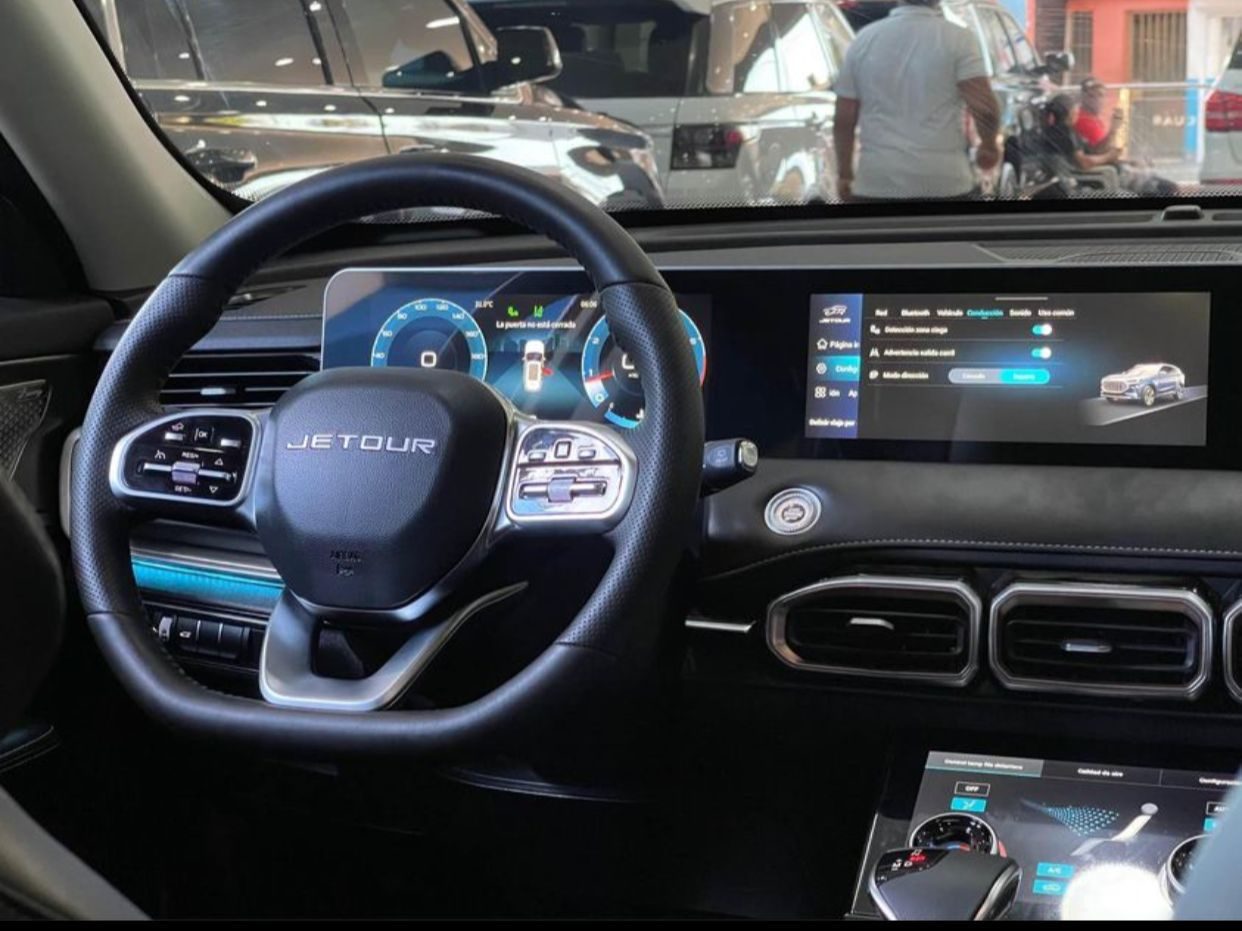Jetour X70 Plus 2025