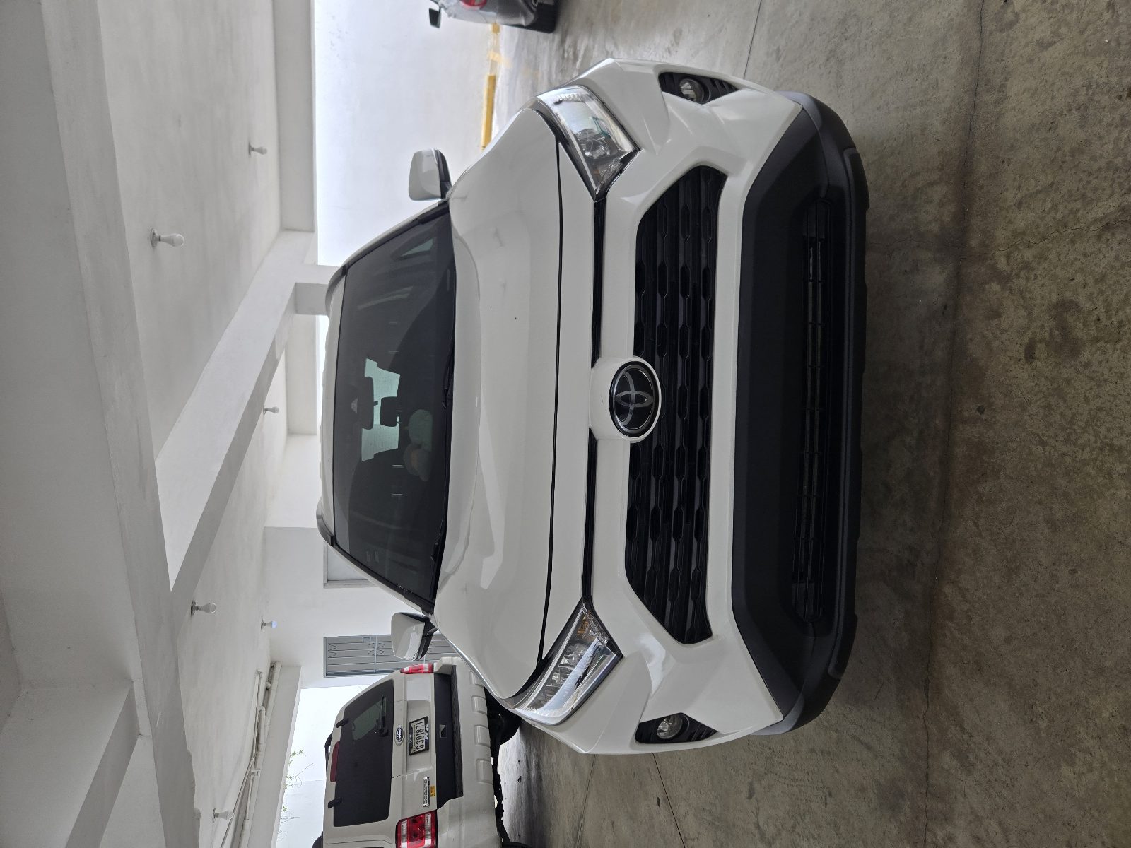 Toyota Rav4 2020 vista frontal