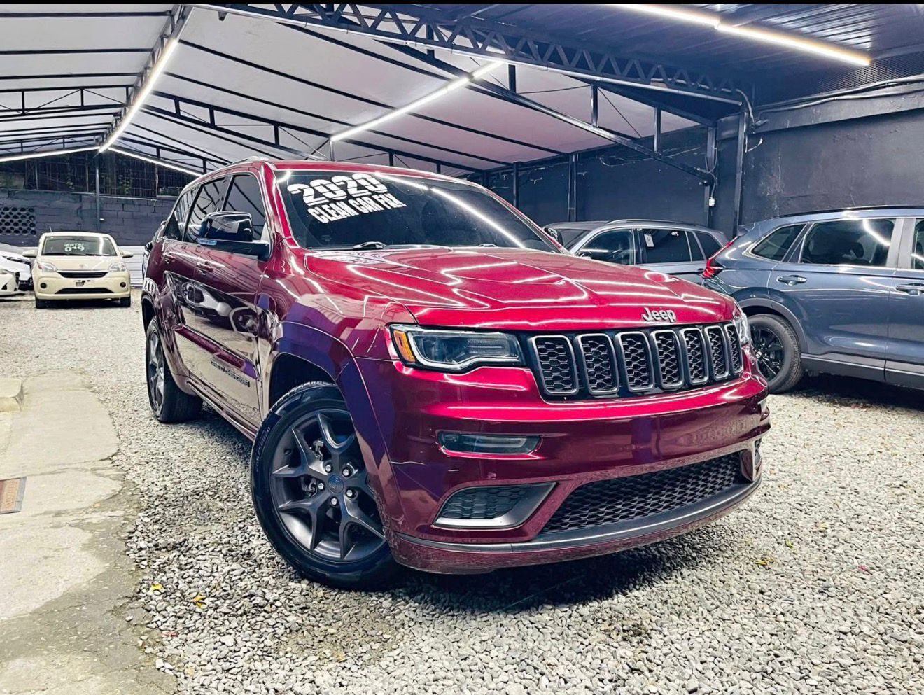 Jeep Cherokee Limited 2020 vista frontal