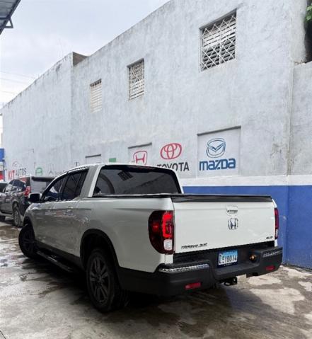 Miniatura 3 de Honda Ridgeline 2019